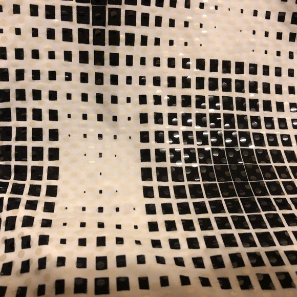 Women White and Black Sparks Dress - Picture 6 of 7